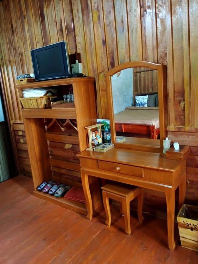 เรือนไทยใจสุขเอ๋ย Hotel Ban Bang Wa ภายนอก รูปภาพ