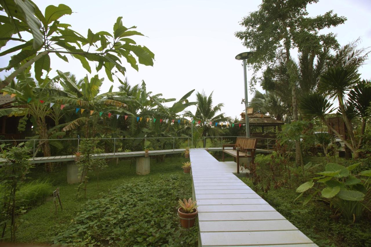 เรือนไทยใจสุขเอ๋ย Hotel Ban Bang Wa ภายนอก รูปภาพ