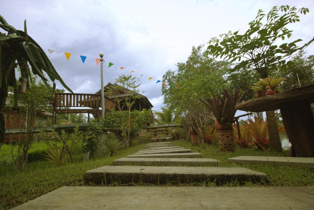 เรือนไทยใจสุขเอ๋ย Hotel Ban Bang Wa ภายนอก รูปภาพ