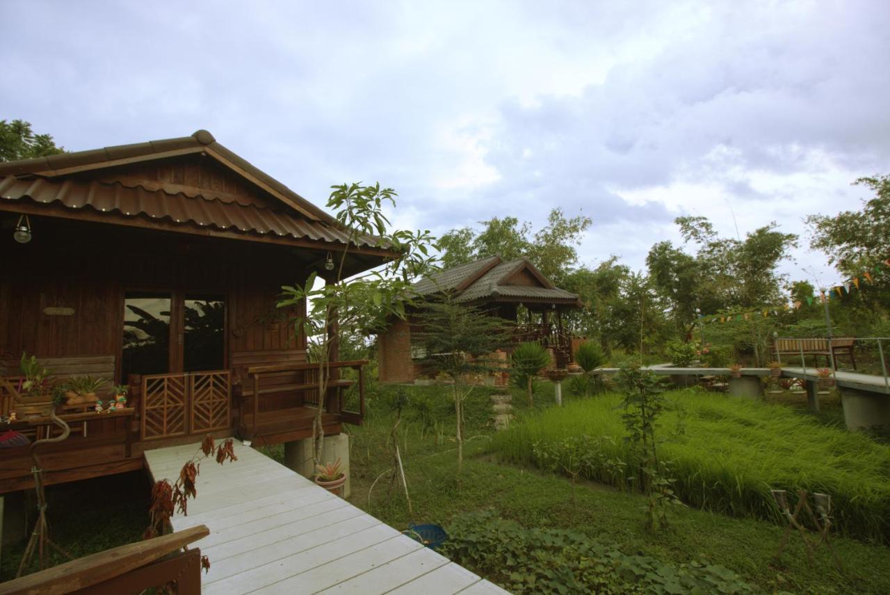 เรือนไทยใจสุขเอ๋ย Hotel Ban Bang Wa ภายนอก รูปภาพ
