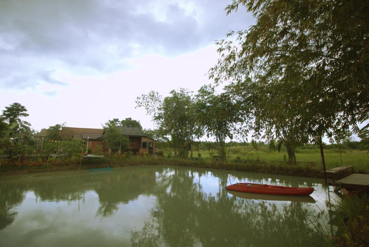เรือนไทยใจสุขเอ๋ย Hotel Ban Bang Wa ภายนอก รูปภาพ